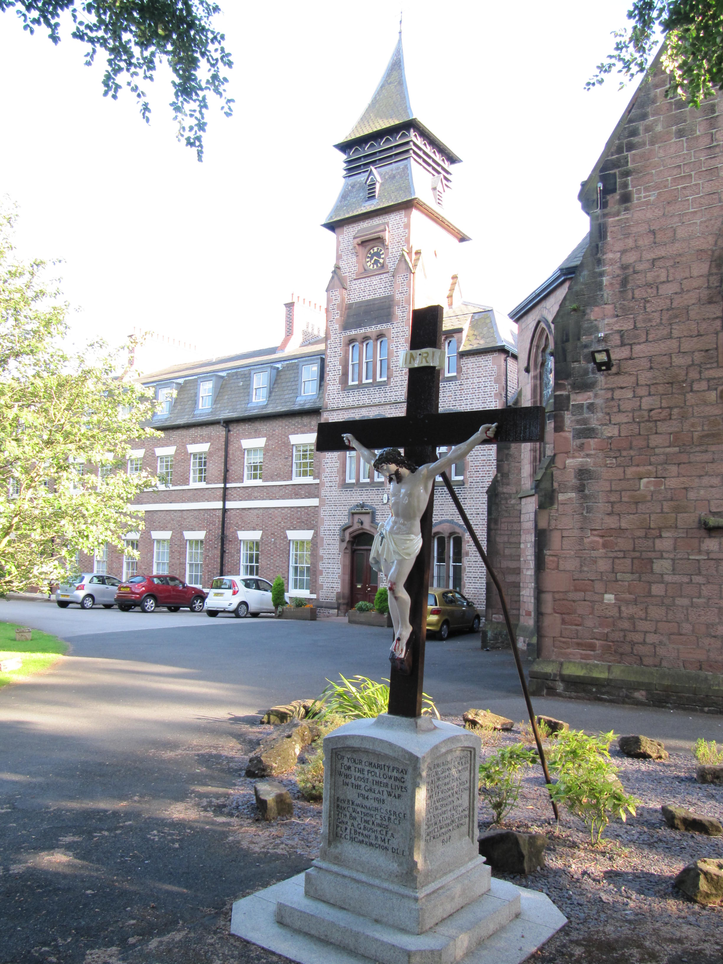 Memorial CrucifixJUne2014 5